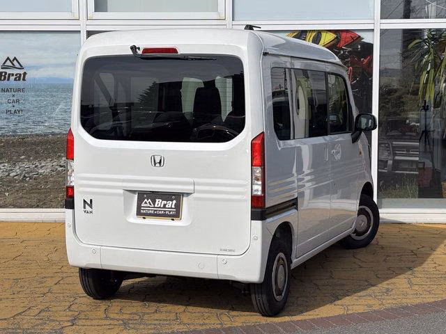 HONDA N-VAN