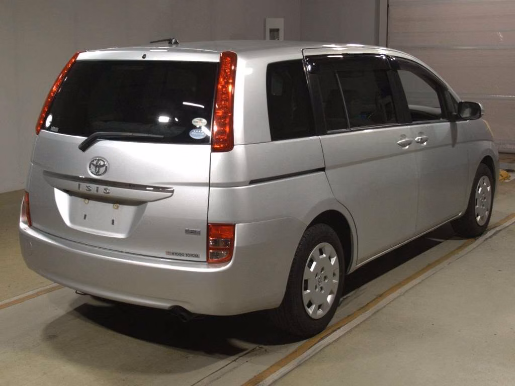 TOYOTA ISIS