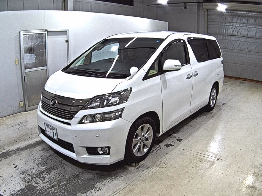 TOYOTA VELLFIRE