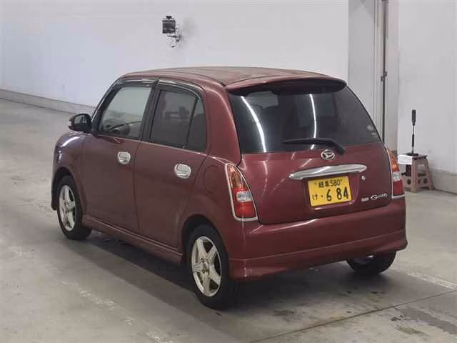 DAIHATSU MIRA GINO