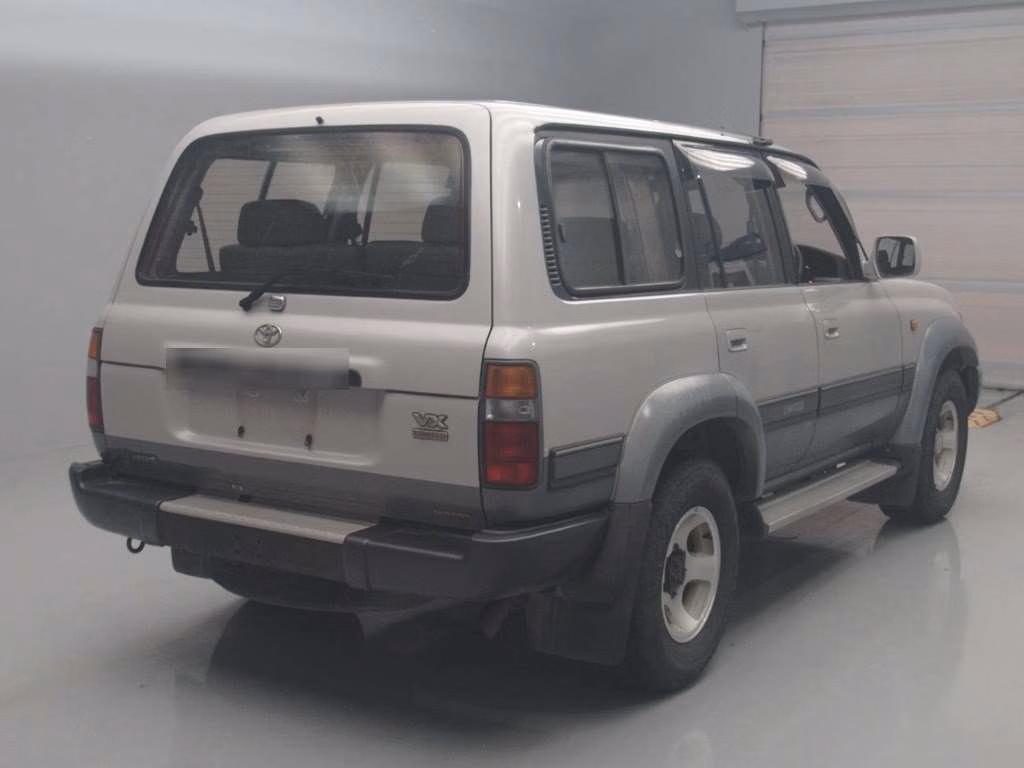 TOYOTA LAND CRUISER