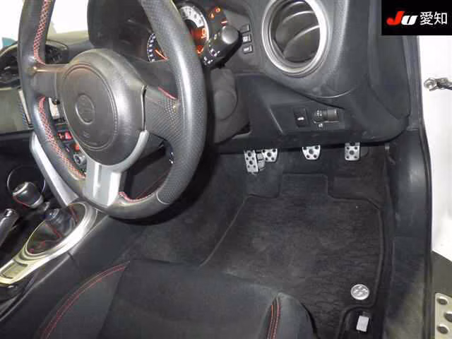 TOYOTA GT 86