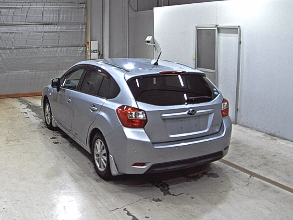 SUBARU IMPREZA