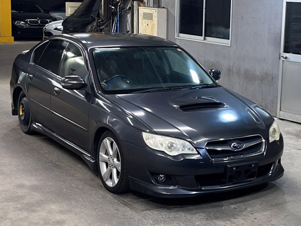 SUBARU LEGACY B4