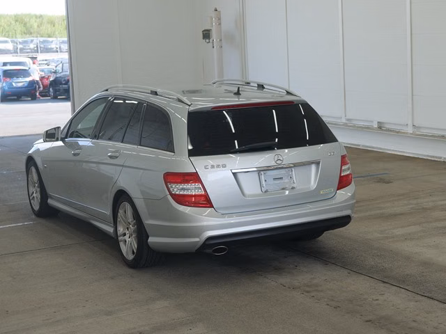 MERCEDES-BENZ C-CLASS