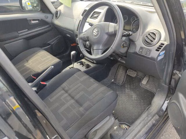 SUZUKI SX4