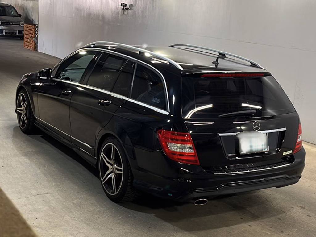 MERCEDES-BENZ C-CLASS