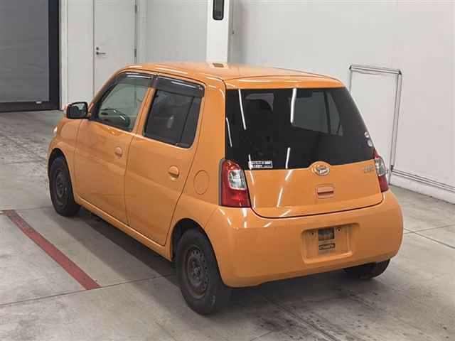 DAIHATSU ESSE