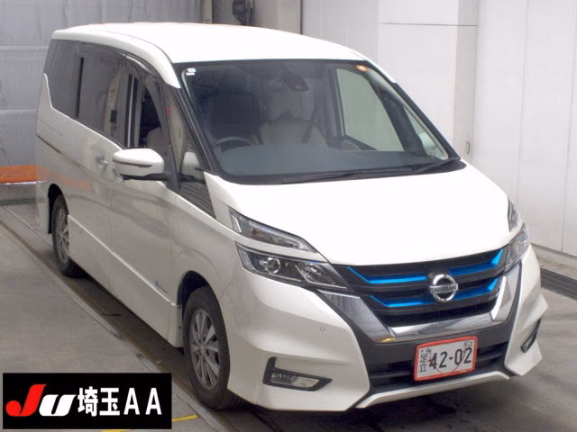 NISSAN SERENA