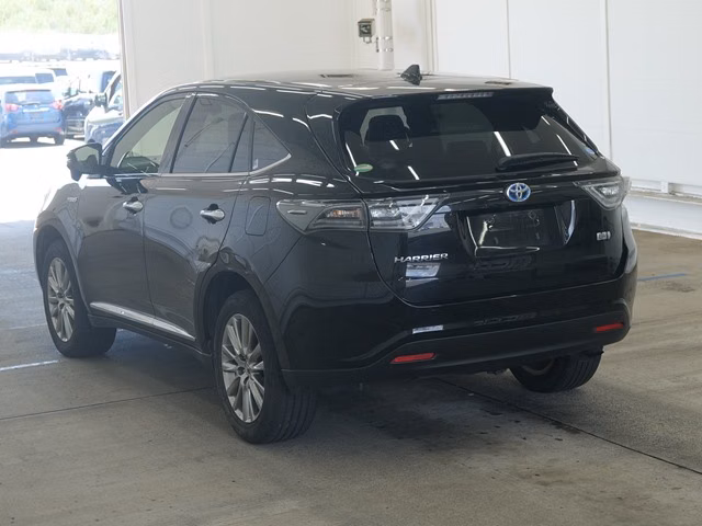 TOYOTA HARRIER
