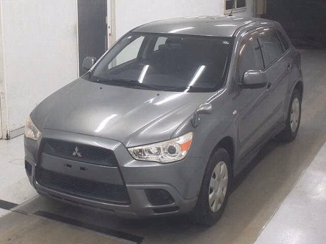 MITSUBISHI RVR