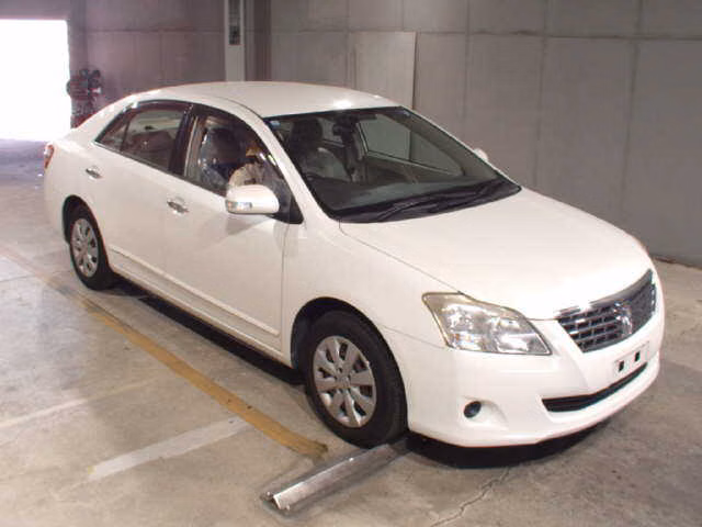 TOYOTA PREMIO