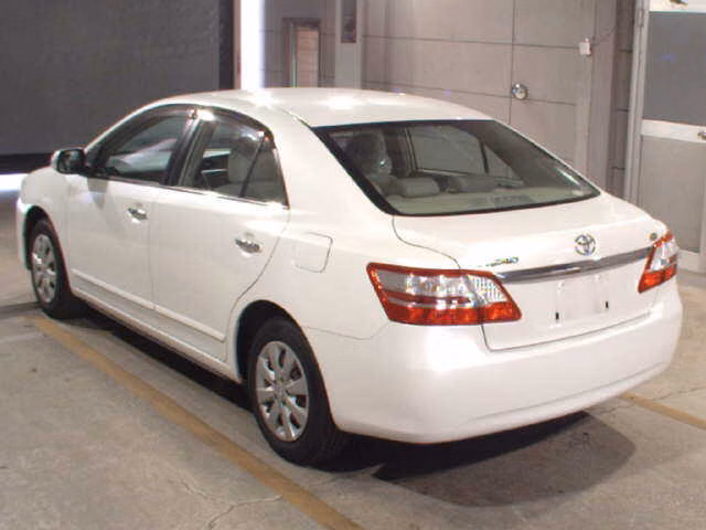 TOYOTA PREMIO