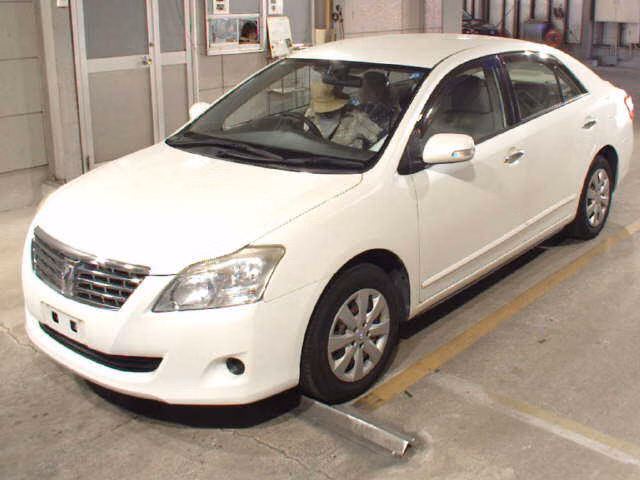TOYOTA PREMIO