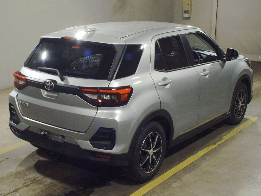 TOYOTA RAIZE