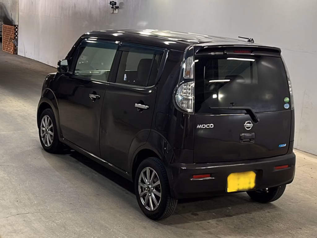 NISSAN MOCO