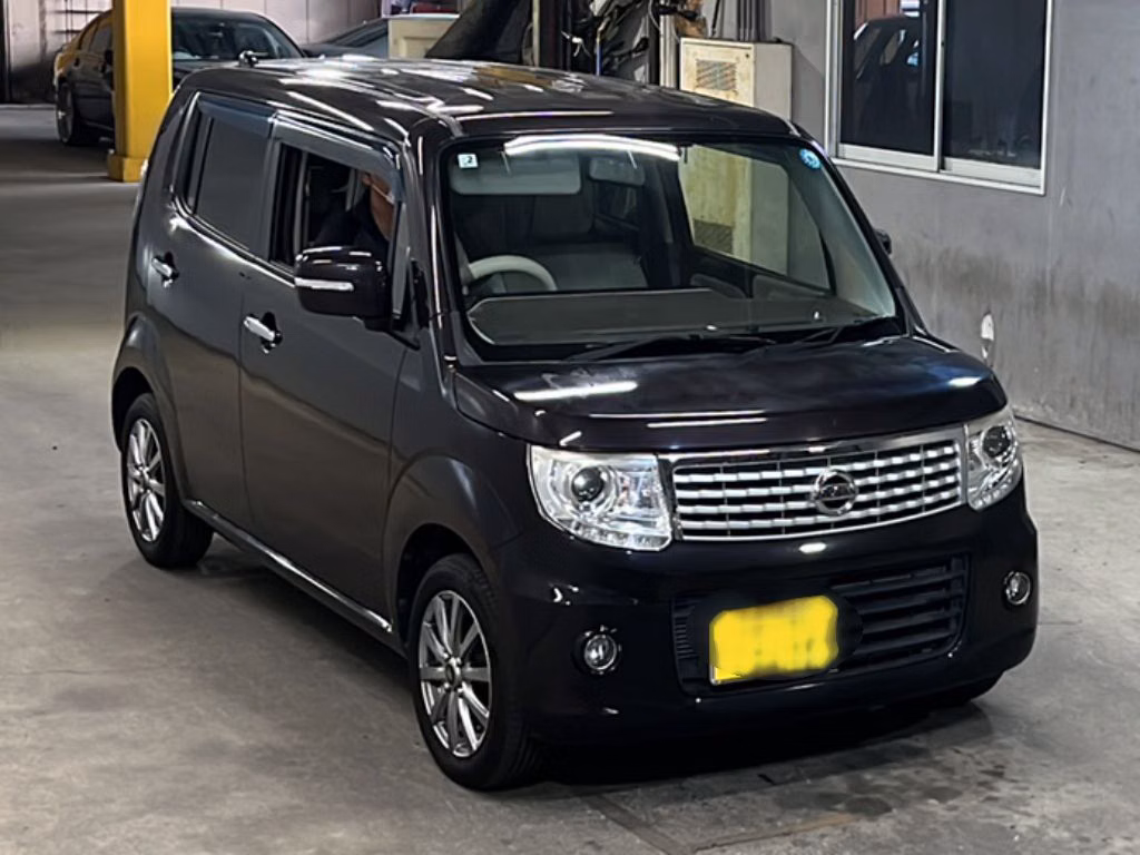 NISSAN MOCO