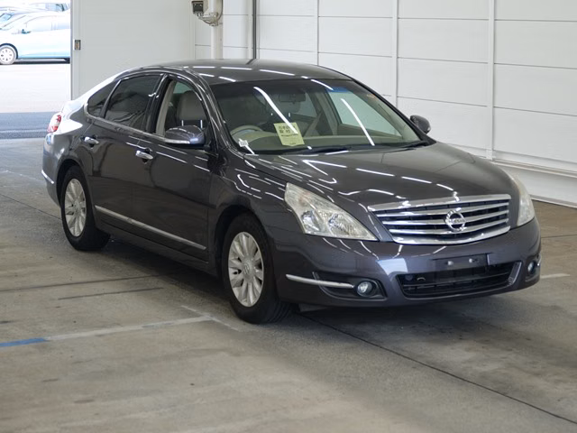 NISSAN TEANA
