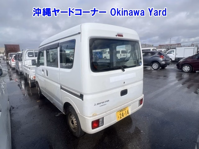 MITSUBISHI MINICAB