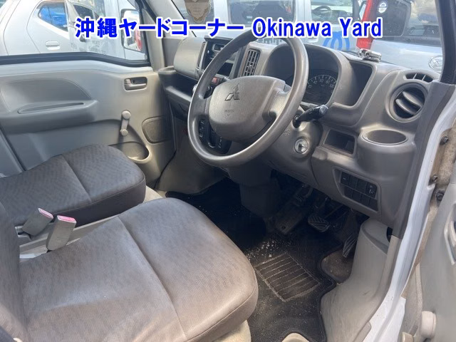 MITSUBISHI MINICAB