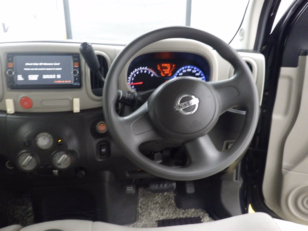 NISSAN CUBE