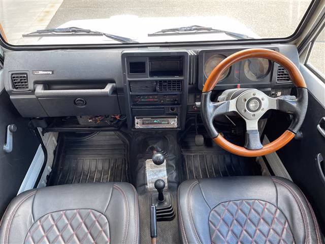 SUZUKI JIMNY