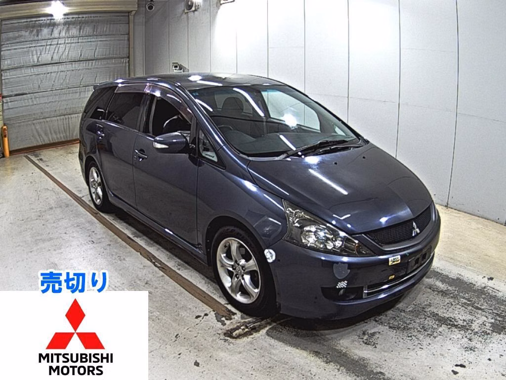 MITSUBISHI GRANDIS