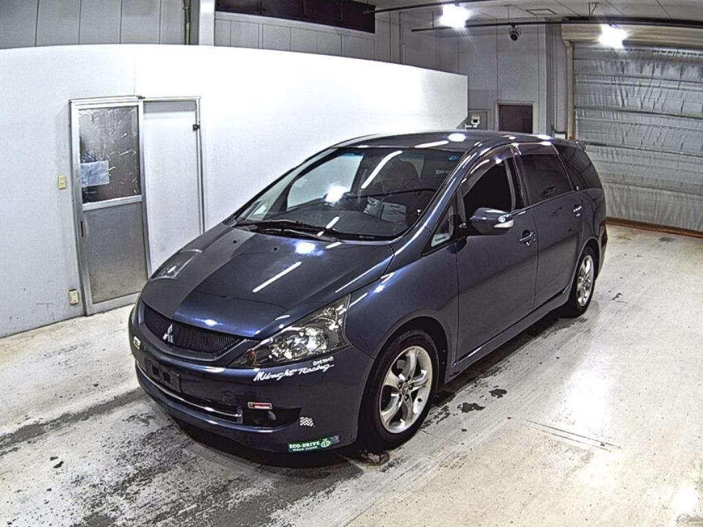 MITSUBISHI GRANDIS