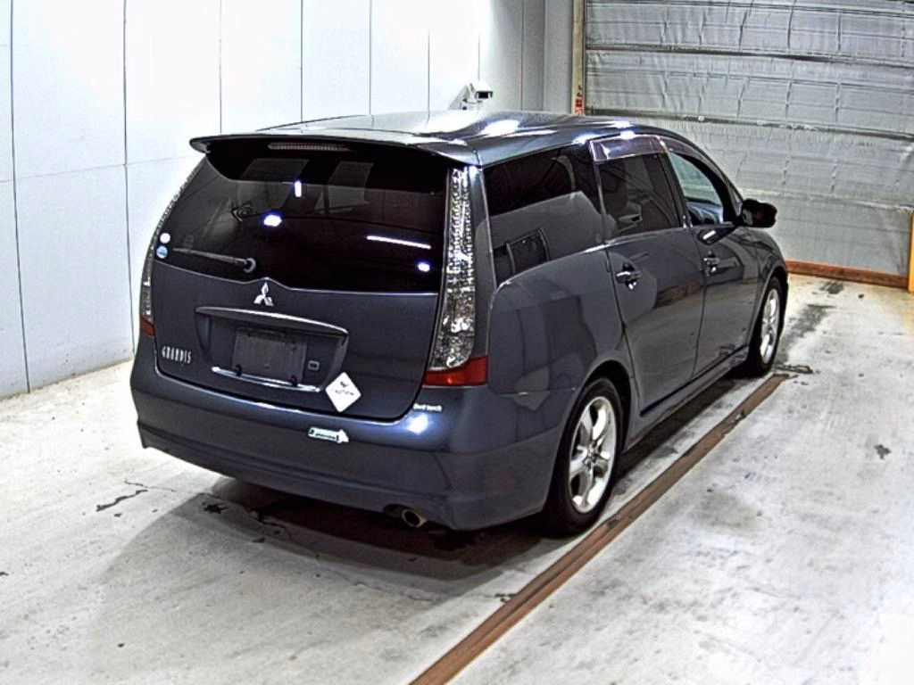 MITSUBISHI GRANDIS