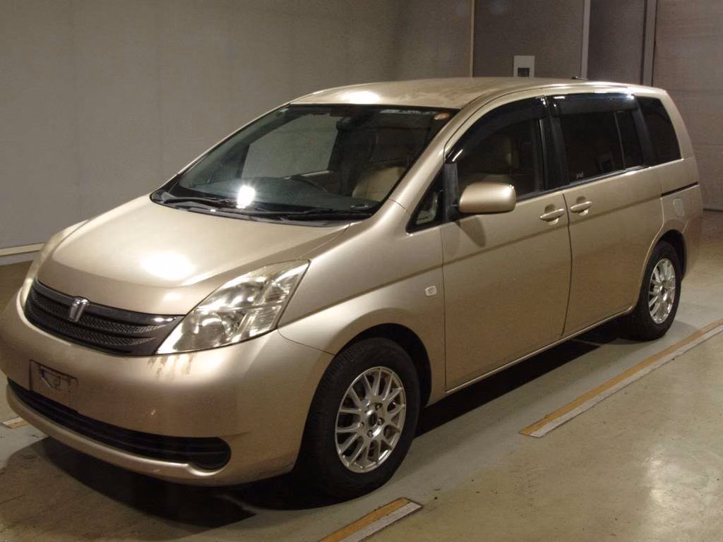 TOYOTA ISIS