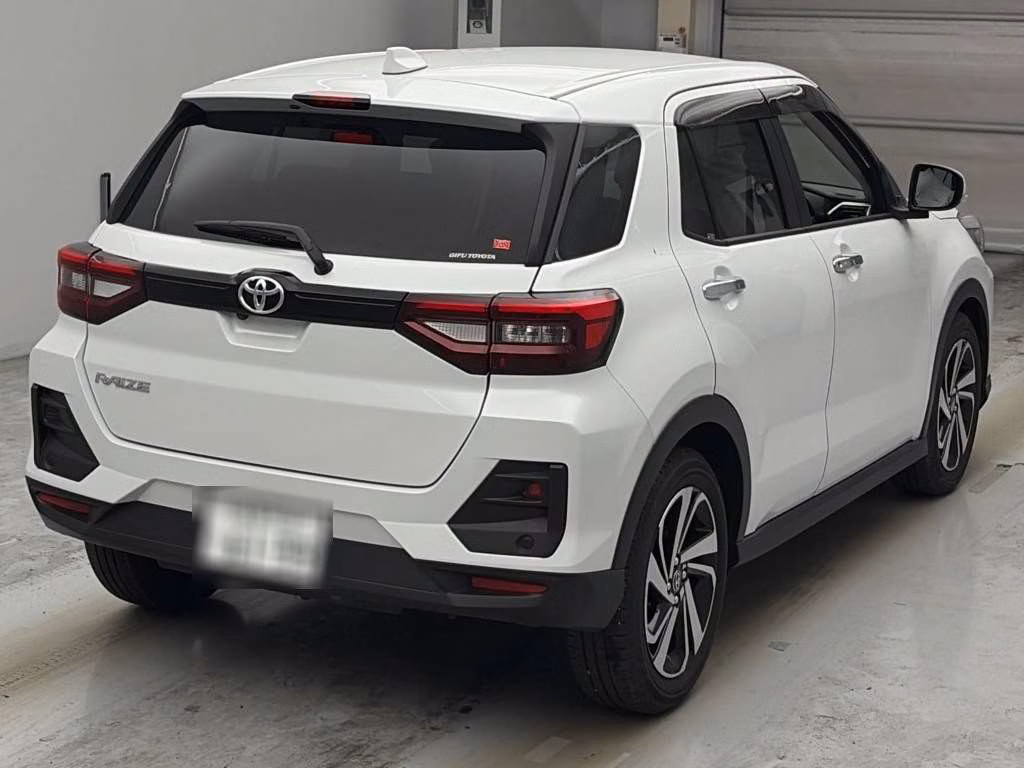 TOYOTA RAIZE