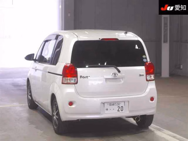 TOYOTA PORTE