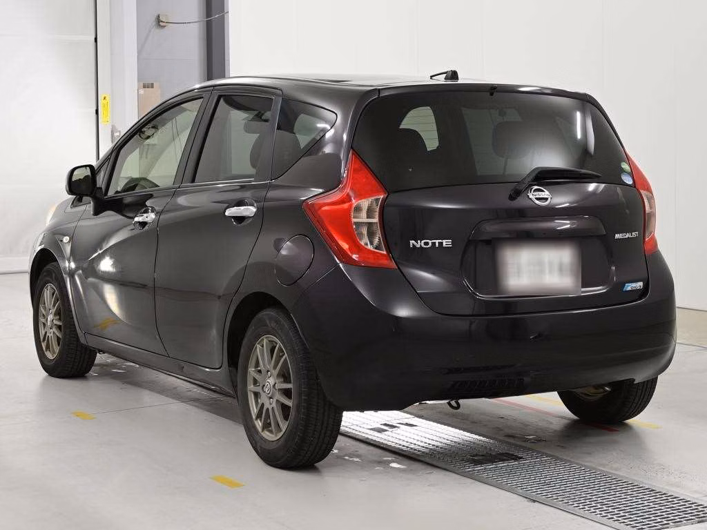 NISSAN NOTE