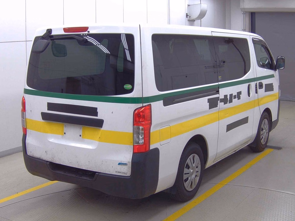 NISSAN NV350 CARAVAN