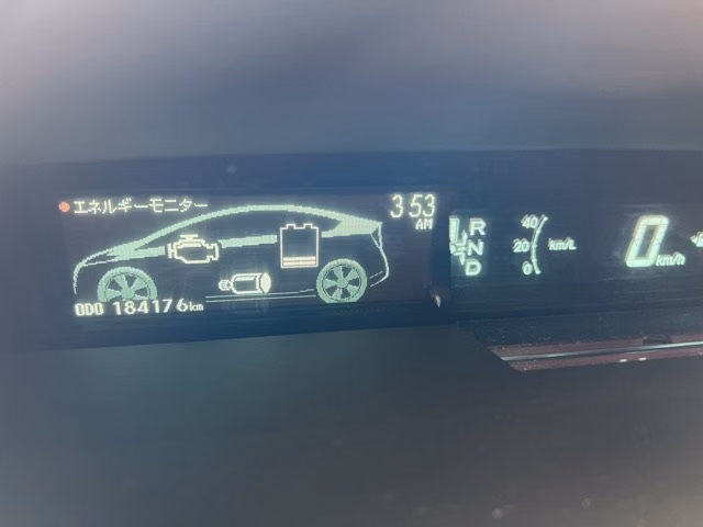 TOYOTA PRIUS