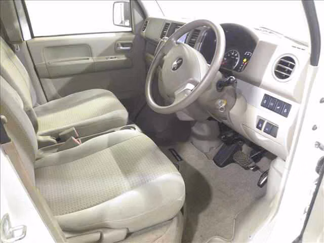 MITSUBISHI TOWN BOX