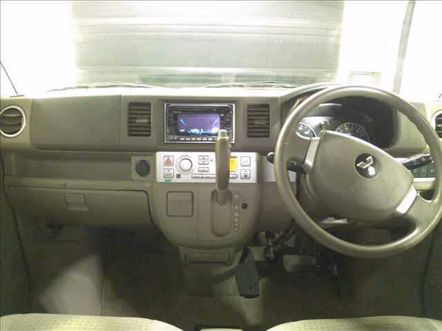 MITSUBISHI TOWN BOX