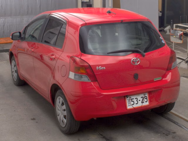 TOYOTA VITZ