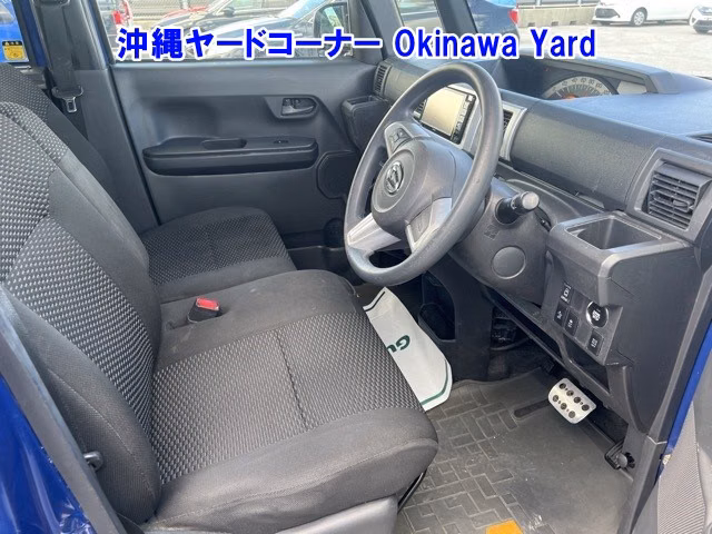 DAIHATSU WAKE