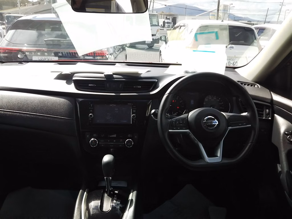 NISSAN X-TRAIL