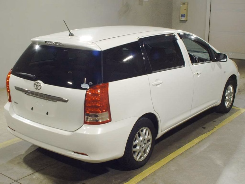TOYOTA WISH
