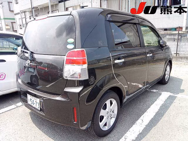 TOYOTA SPADE