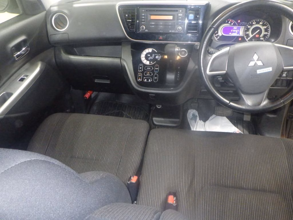 MITSUBISHI EK SPACE