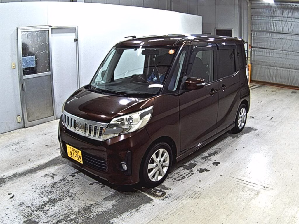 MITSUBISHI EK SPACE