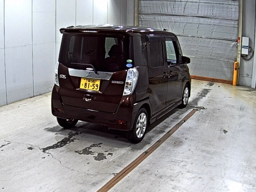 MITSUBISHI EK SPACE