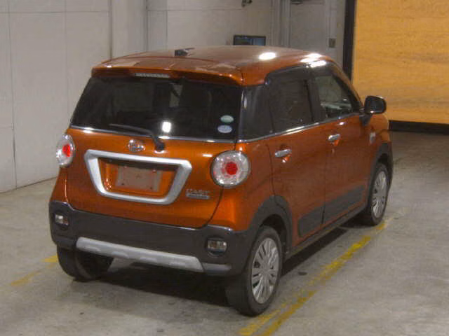 DAIHATSU CAST