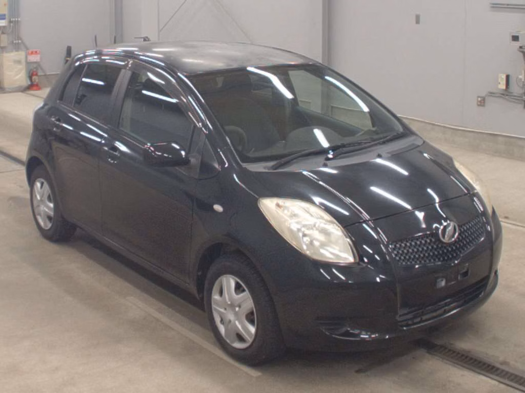 TOYOTA VITZ