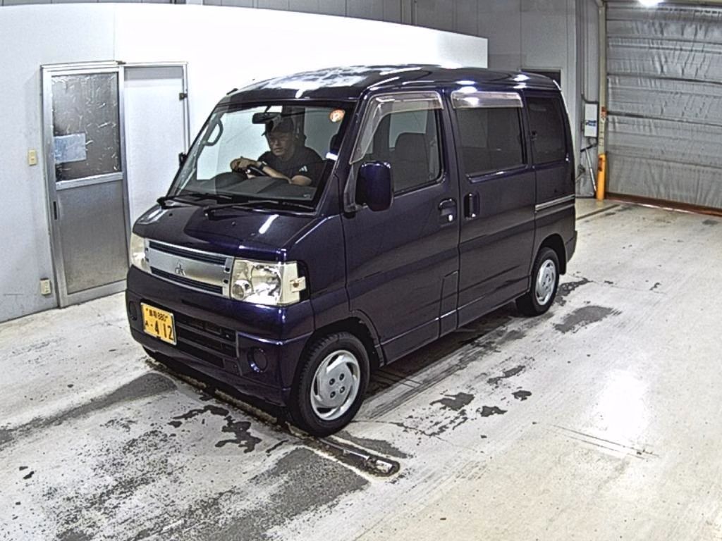 MITSUBISHI TOWN BOX