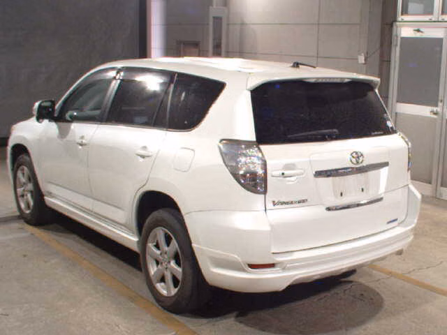 TOYOTA VANGUARD