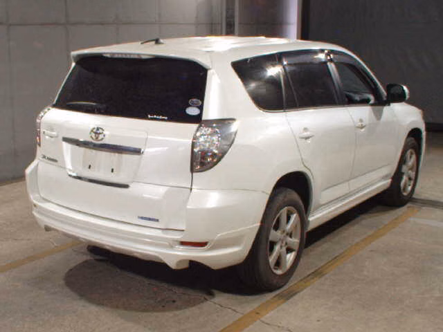 TOYOTA VANGUARD